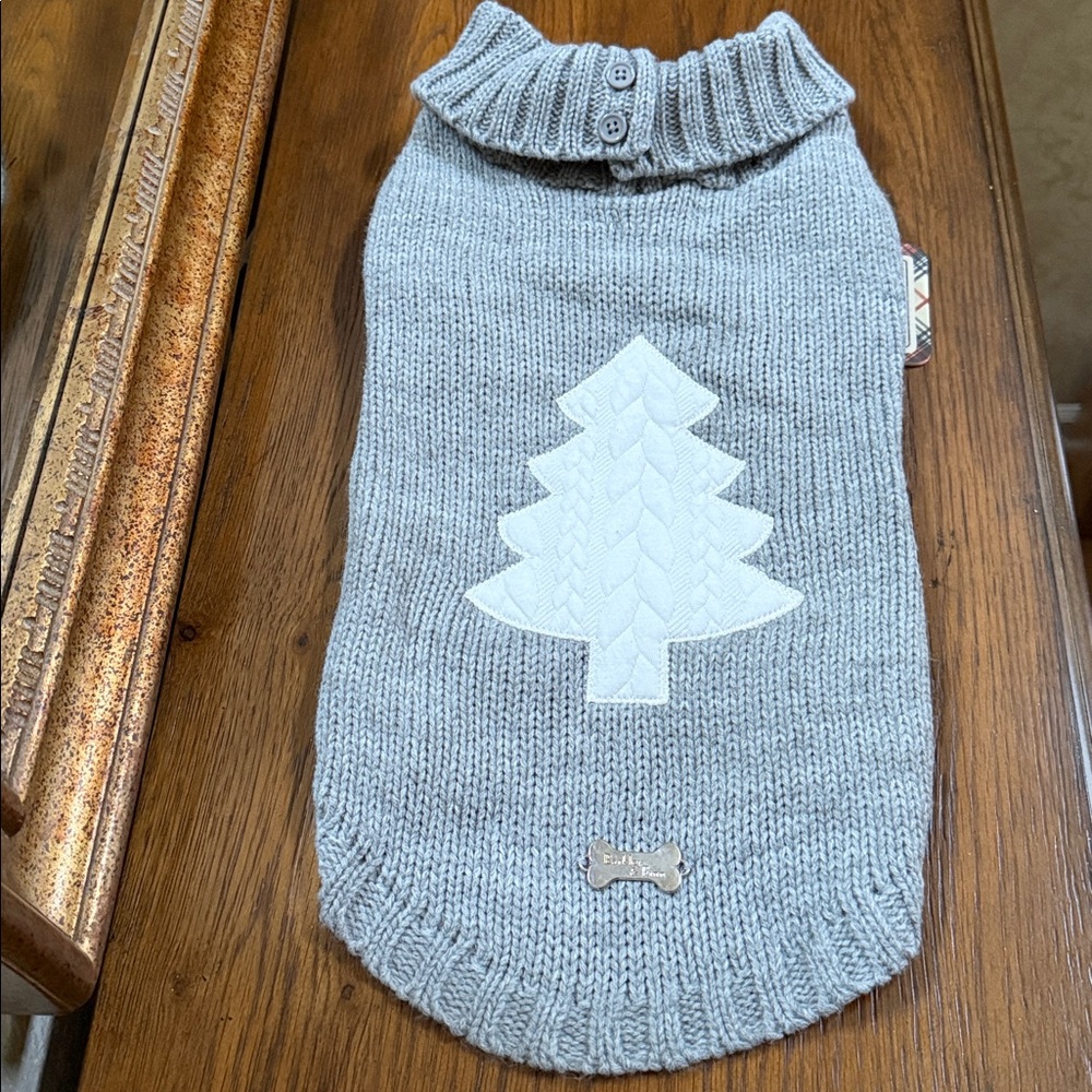 Barkley & Finn Knit Grey Dog Sweater with White Tree Design. Size M.